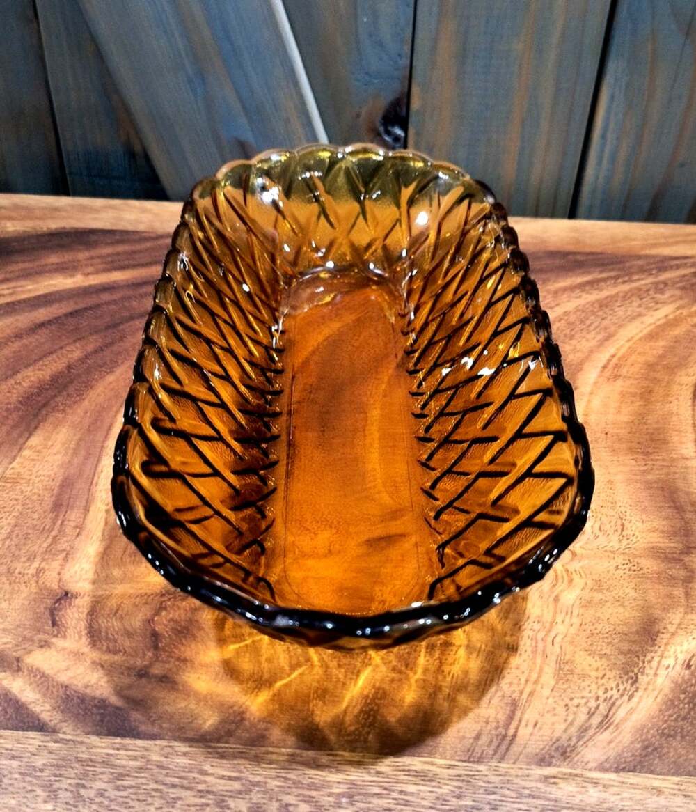 603. Vintage Amber Glass Oblong Celery Dish Pretzel Pattern